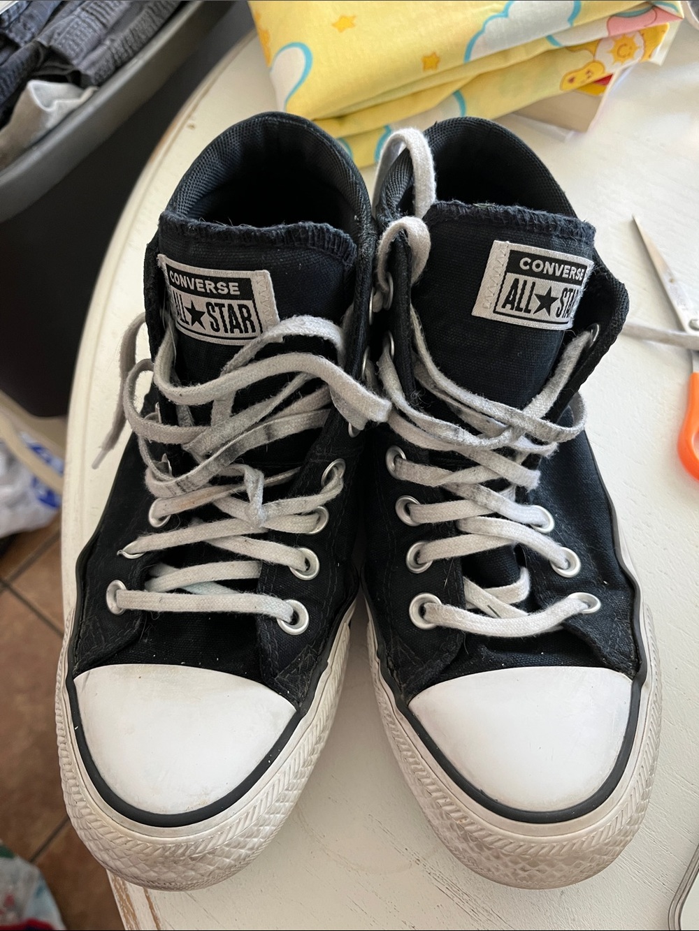 Converse Black and White High Top Sneakers Quilted Size 8